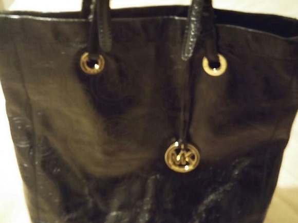 NWOT Michael Kors patent leather bag - Picture 2 of 6